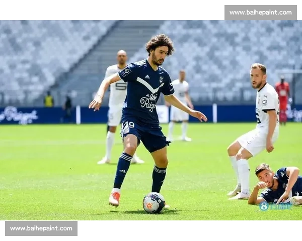 米兰 800 万欧敲定阿德利转会 利雅得青年人三年合约落定